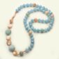 Colier Reflection cu perle de cultură și acvamarin multicolor(aquamarine), cu sfere de 10 și 12 mm.
Design artistic, manoperă excelentă.
Nuanțele elegante și manopera excelentă fac ca această bijuterie să fie de o frumusețe unică.
Lungime: 80 cm.